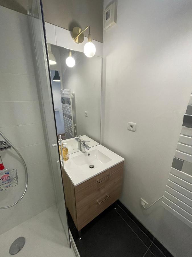 Alp Chartres - Grand Studio Avec Terrasse Et Parking المظهر الخارجي الصورة